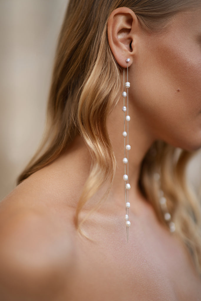 Radiant Elegance: Exquisite Wedding Earrings for Your Special Day